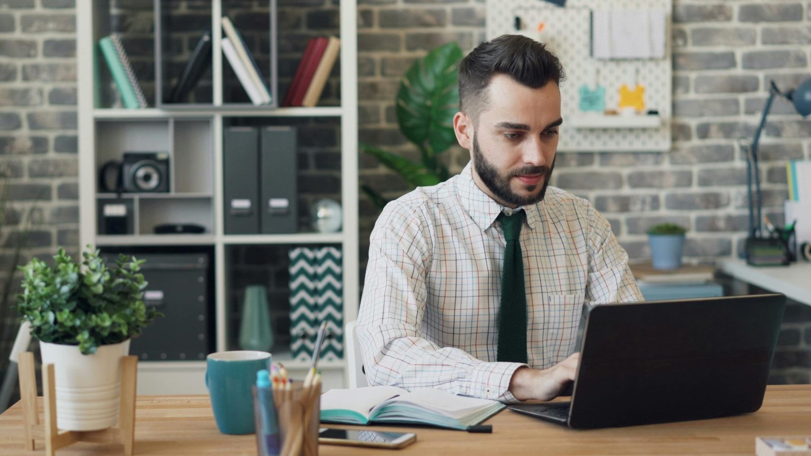 pexels-silverkblack-22046200