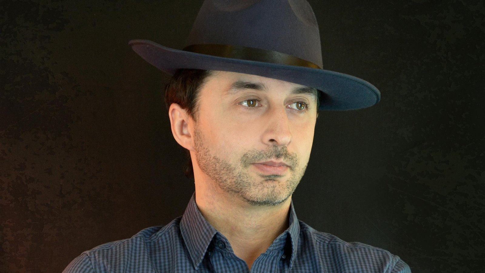 pexels-vika-glitter-392079-6649009