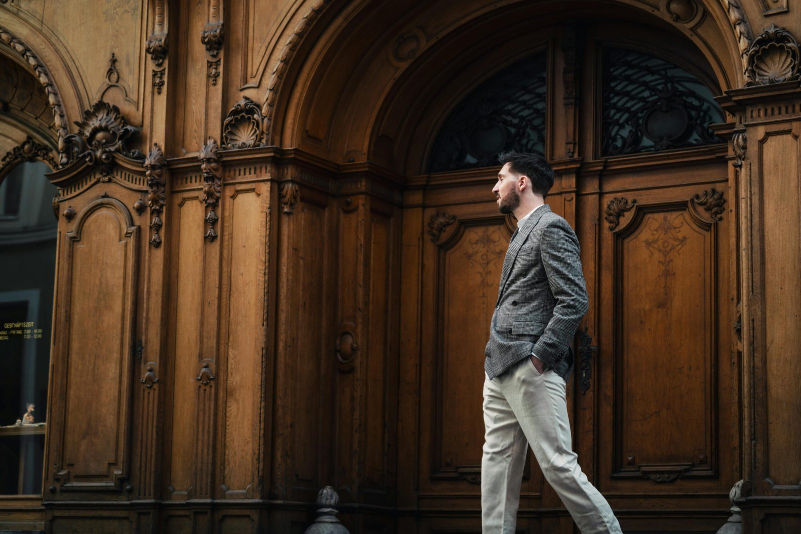 pexels-ahmetyuksek-36397417